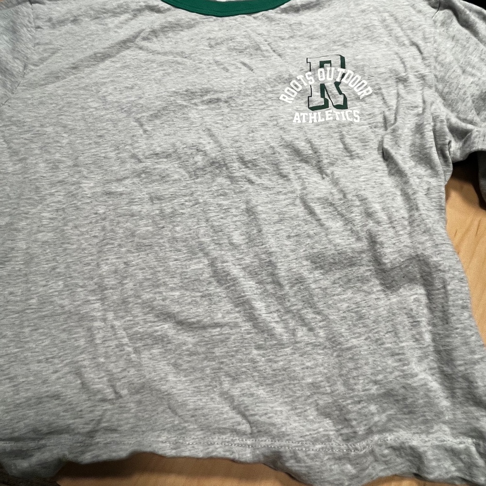 Roots crop top